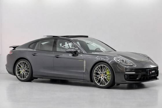 PORSCHE PANAMERA 2.9 V6 E-HYBRID 4 PLATINUM EDITION PDK
